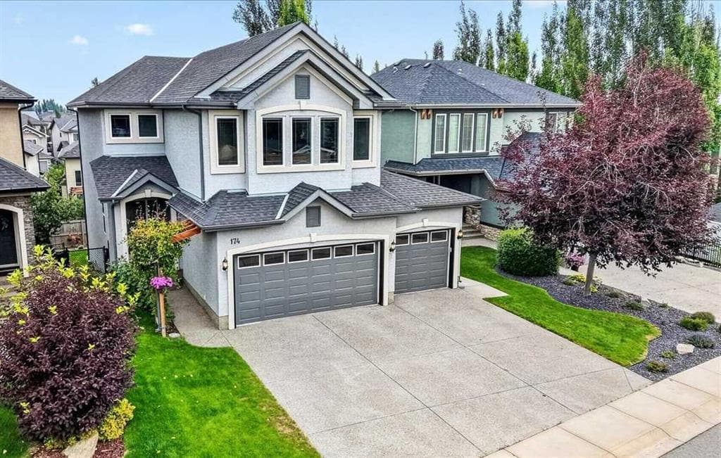 174 Cranridge Terrace SE — photo 1