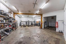 Thumbnail 36