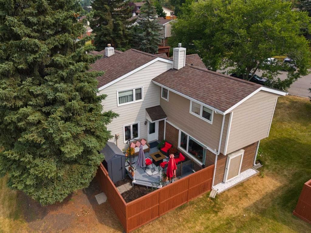38, 3620 51 Street SW — photo 1