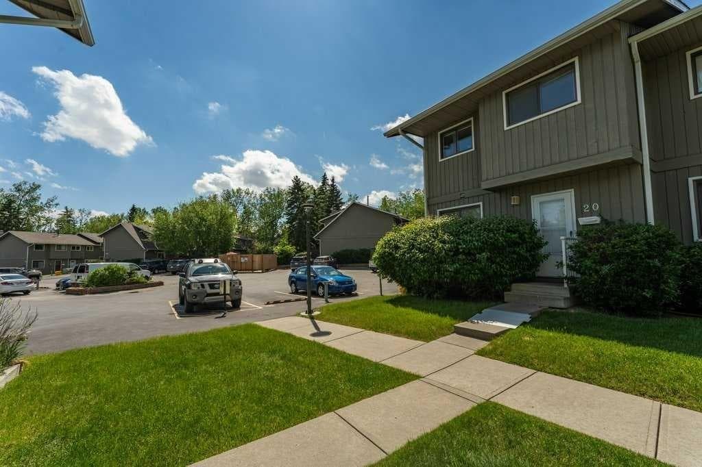 3-bed Townhouse for sale at 20, 6503 Ranchview Drive NW, Calgary