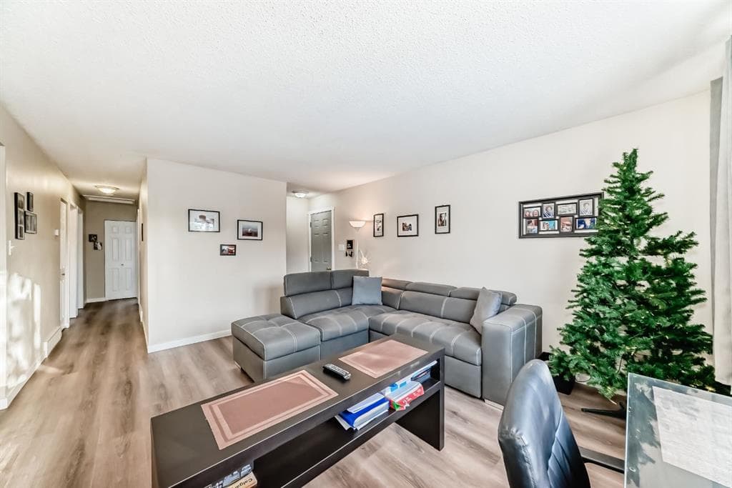 3221 32A Avenue SE — photo 1