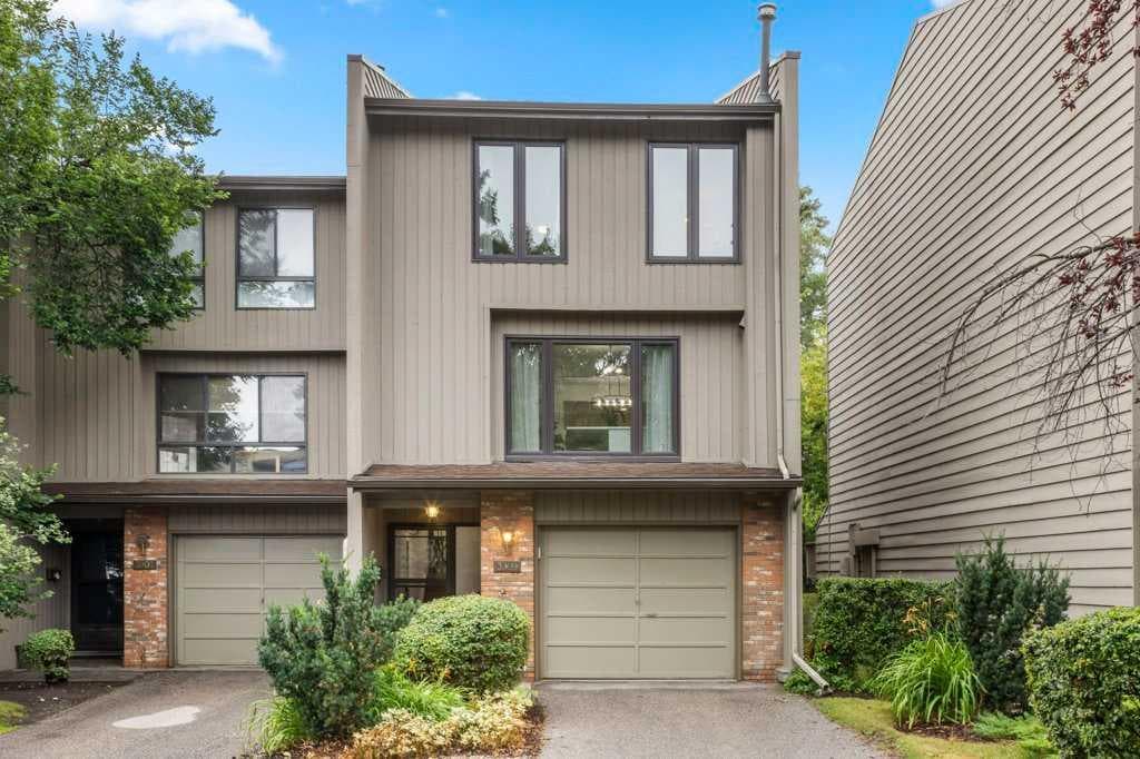 3-bed Townhouse for sale at 3909 Point Mckay Road NW, Calgary
