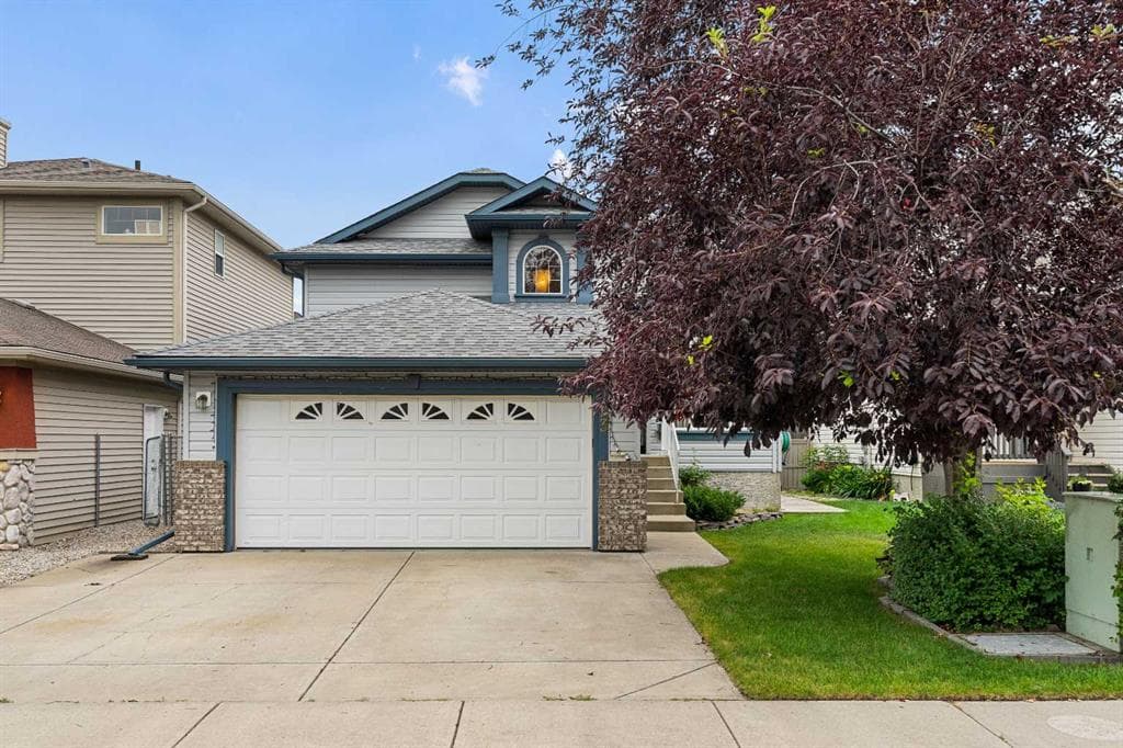 83 Silver Creek Boulevard NW — photo 1