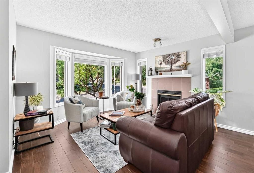 2-bed Townhouse for sale at 114 Patina Park SW, Calgary