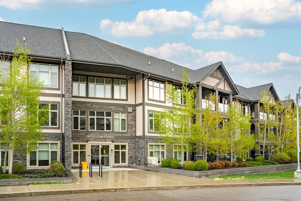 2-bed Apartment for sale at 209, 45 Aspenmont Heights SW, Calgary