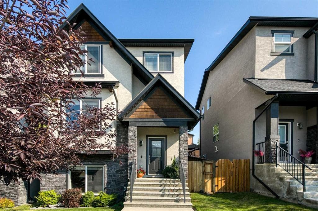 3-bed Semi-detached for sale at 9062 14 Avenue SW, Calgary