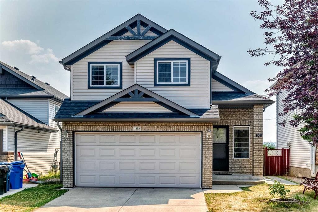 3-bed Detached for sale at 168 Somerglen Common SW, Calgary