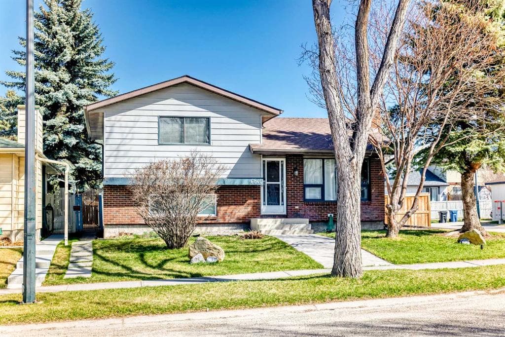 5-bed Detached for sale at 6840 4 Avenue NE, Calgary