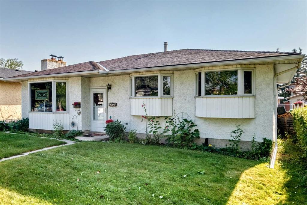 4-bed Detached for sale at 6432 Rundlehorn Drive NE, Calgary