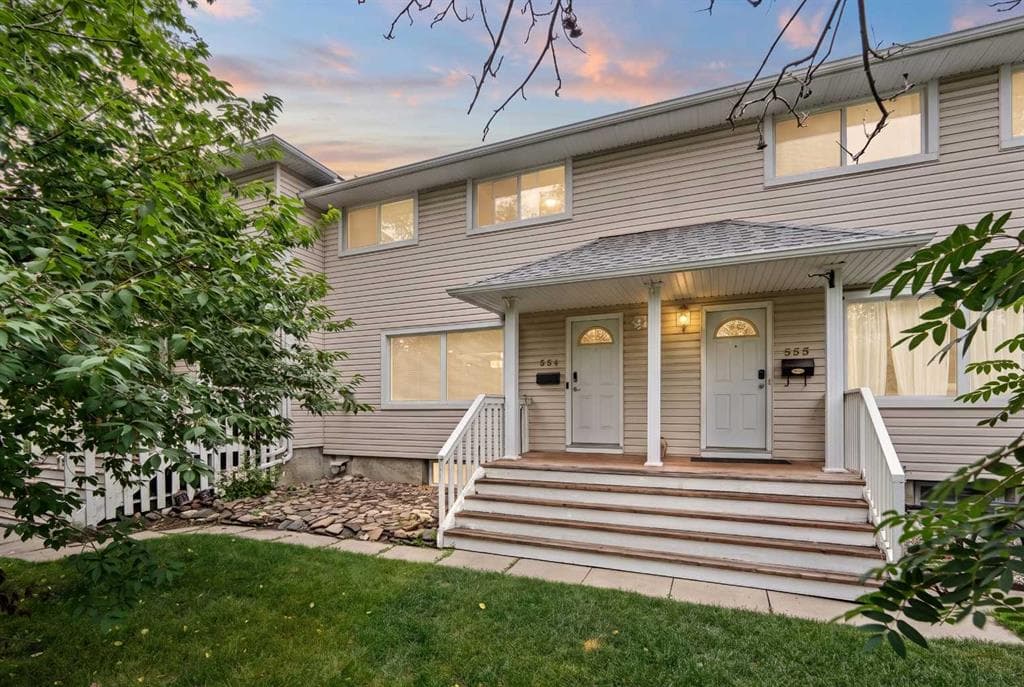 554 Killarney Glen Court SW — photo 1