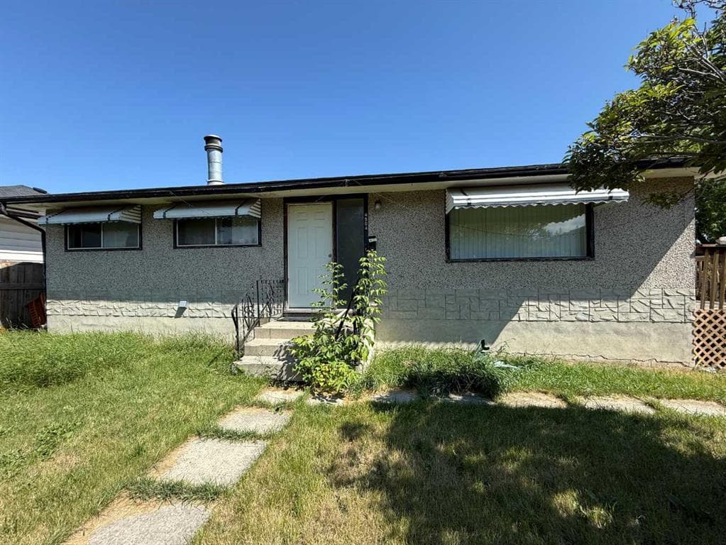 6-bed Detached for sale at 4504 Greenview Drive NE, Calgary
