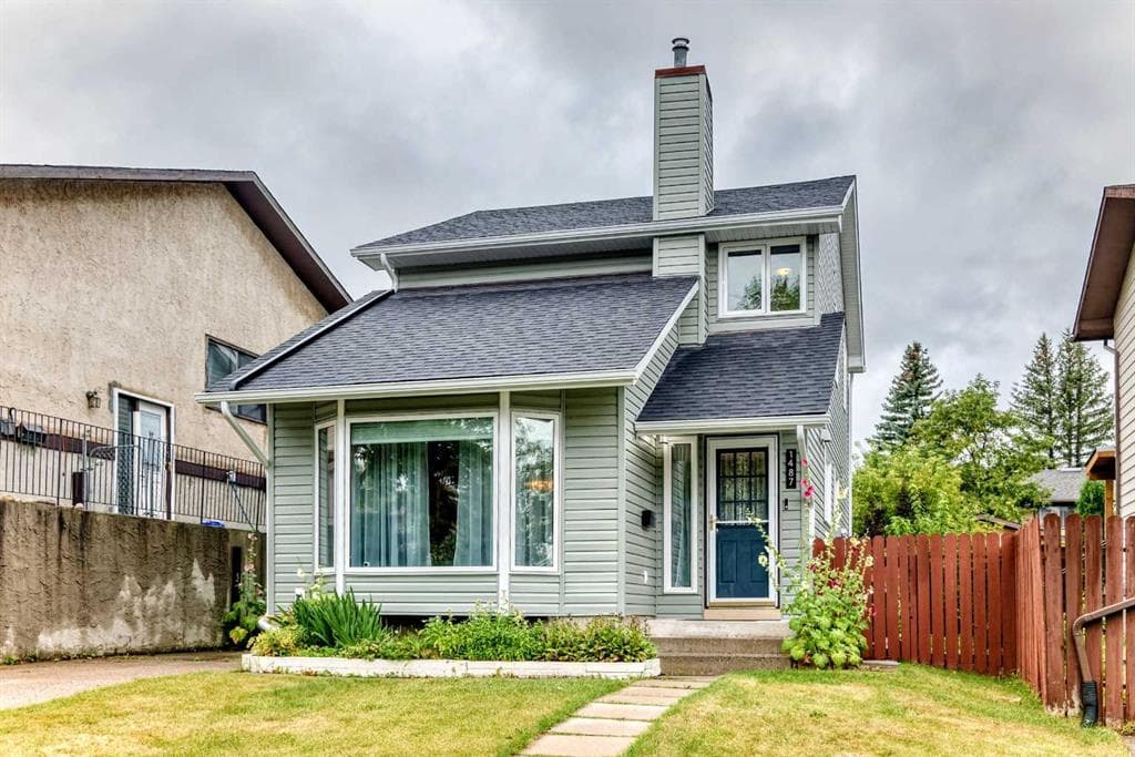 4-bed Detached for sale at 1487 Berkley Drive NW, Calgary