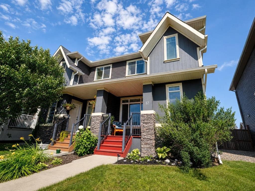 3-bed Semi-detached for sale at 12 Fireside Bend, Cochrane