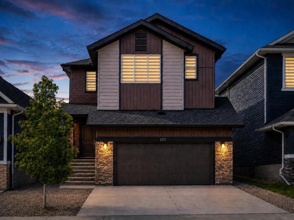 5-bed Detached for sale at 137 Creekside Way SW, Calgary