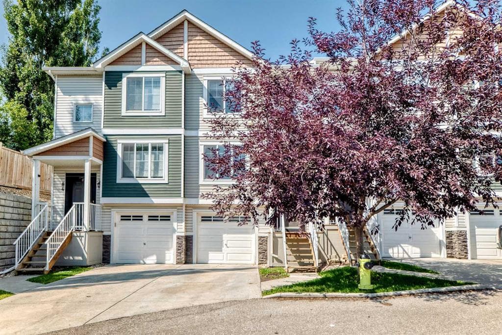2-bed Townhouse for sale at 86 Pantego Lane NW, Calgary
