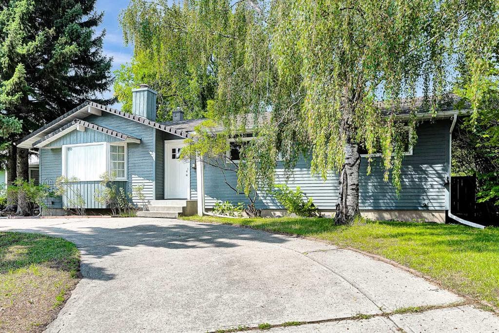 3-bed Detached for sale at 7819 7 Street SW, Calgary