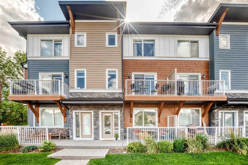 2, 111 Rainbow Falls Gate — photo 1