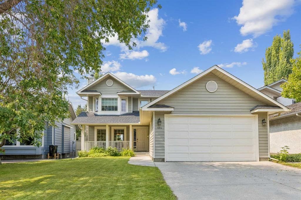 4-bed Detached for sale at 684 Sunmills Drive SE, Calgary