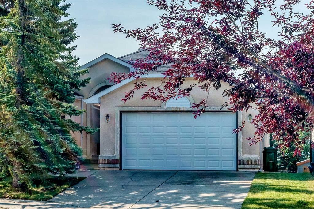 2917 Signal Hill Heights SW — photo 1
