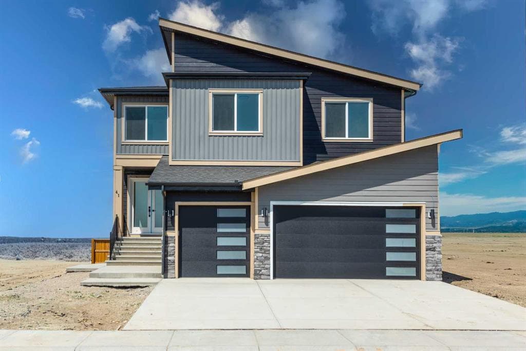 6-bed Detached for sale at 41 Waterford Place, Chestermere