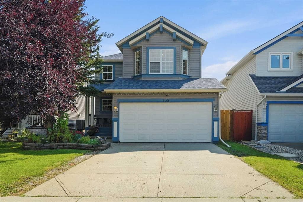 138 Somerglen Common SW — photo 1