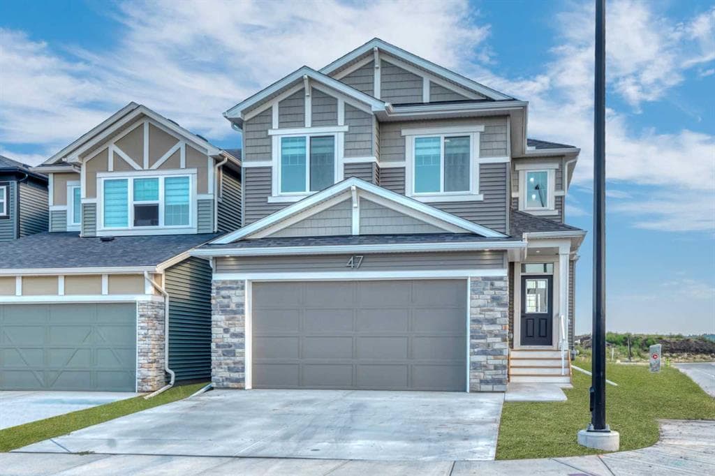47 Legacy Glen Heights SE — photo 1