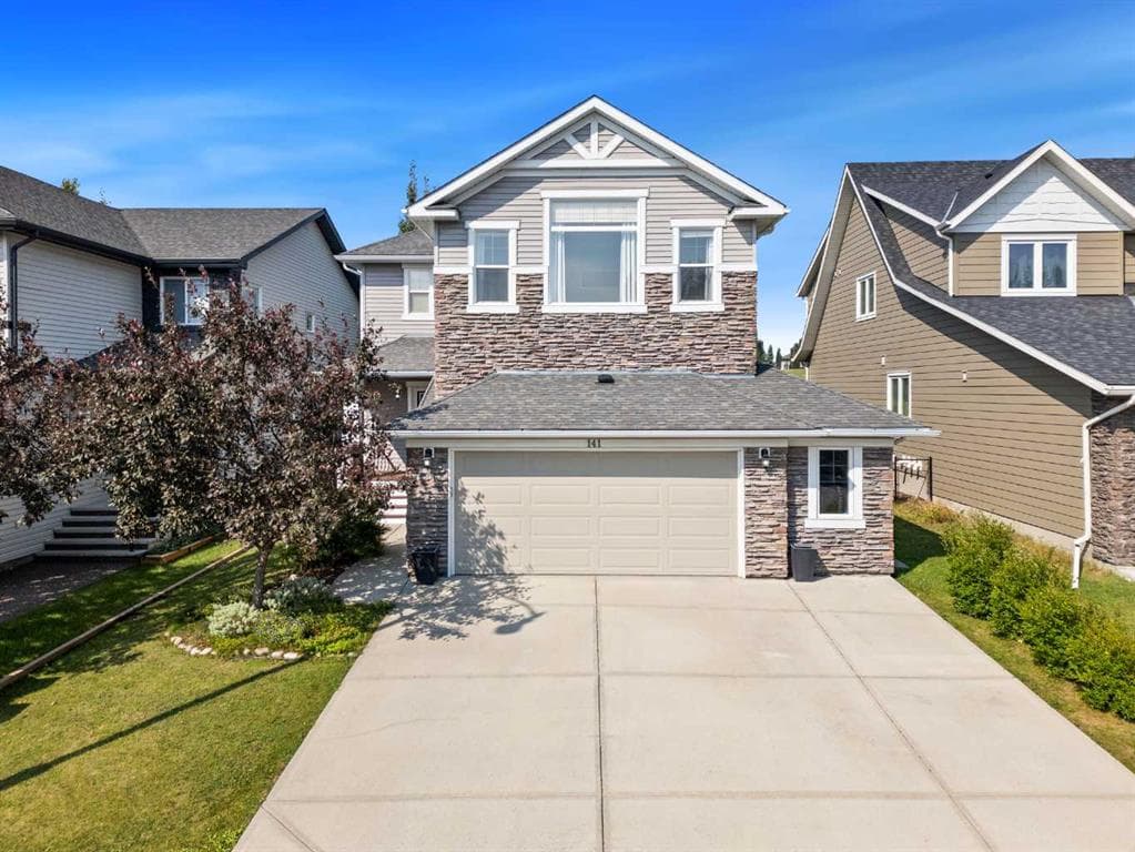 141 Crystal Green Drive — photo 1