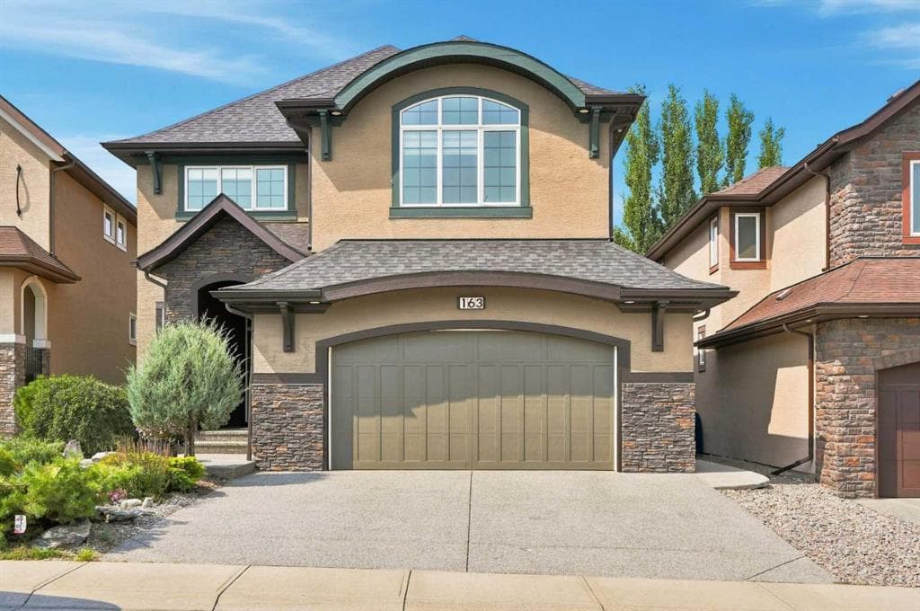 163 Cranarch Circle SE — photo 1