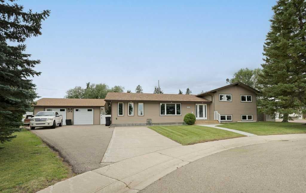 19 Long Pine Court — photo 1
