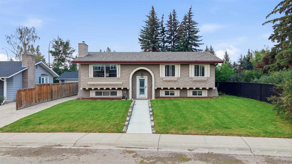 2220 Paliswood Road SW — photo 1