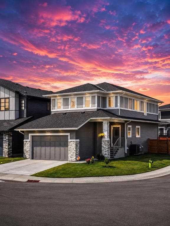 5-bed Detached for sale at 1429 Chinook Gate Glen SW, Airdrie