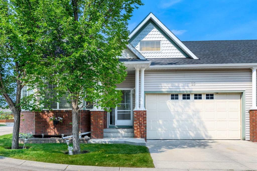 3-bed Semi-detached for sale at 25 Prestwick Pond Terrace SE, Calgary