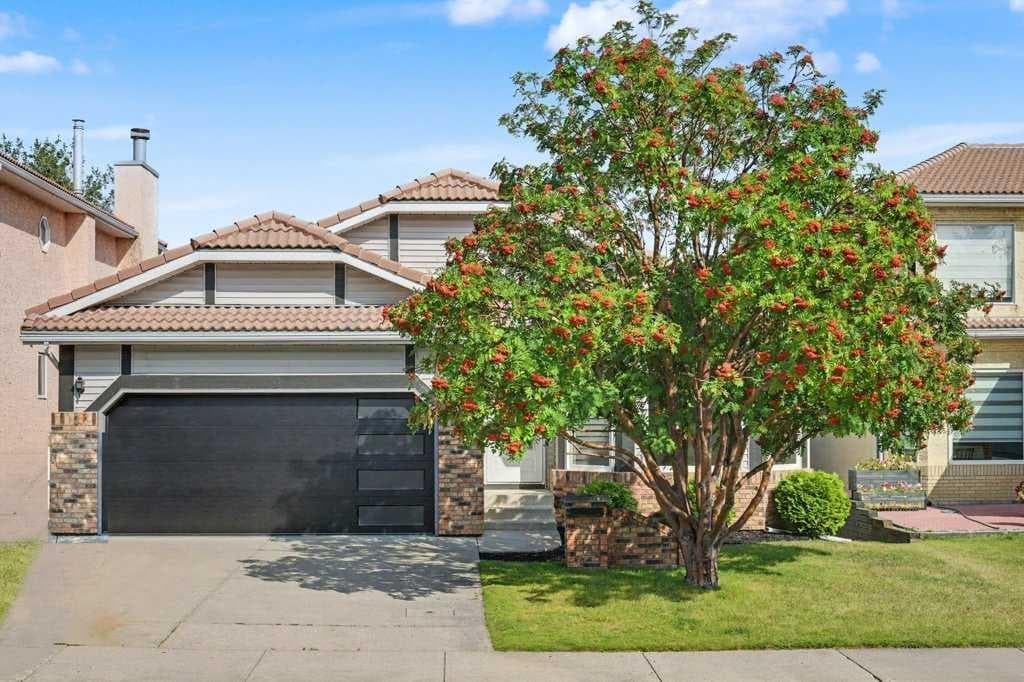 2852 Signal Hill Drive SW — photo 1