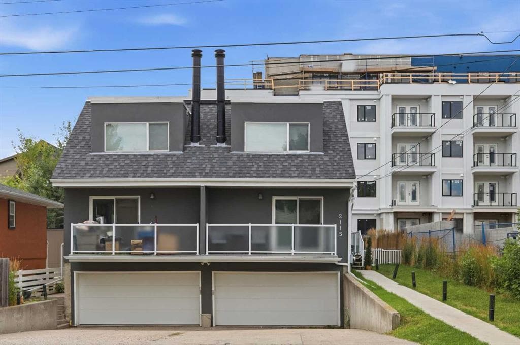 3-bed Townhouse for sale at B, 2115 35 Avenue SW, Calgary