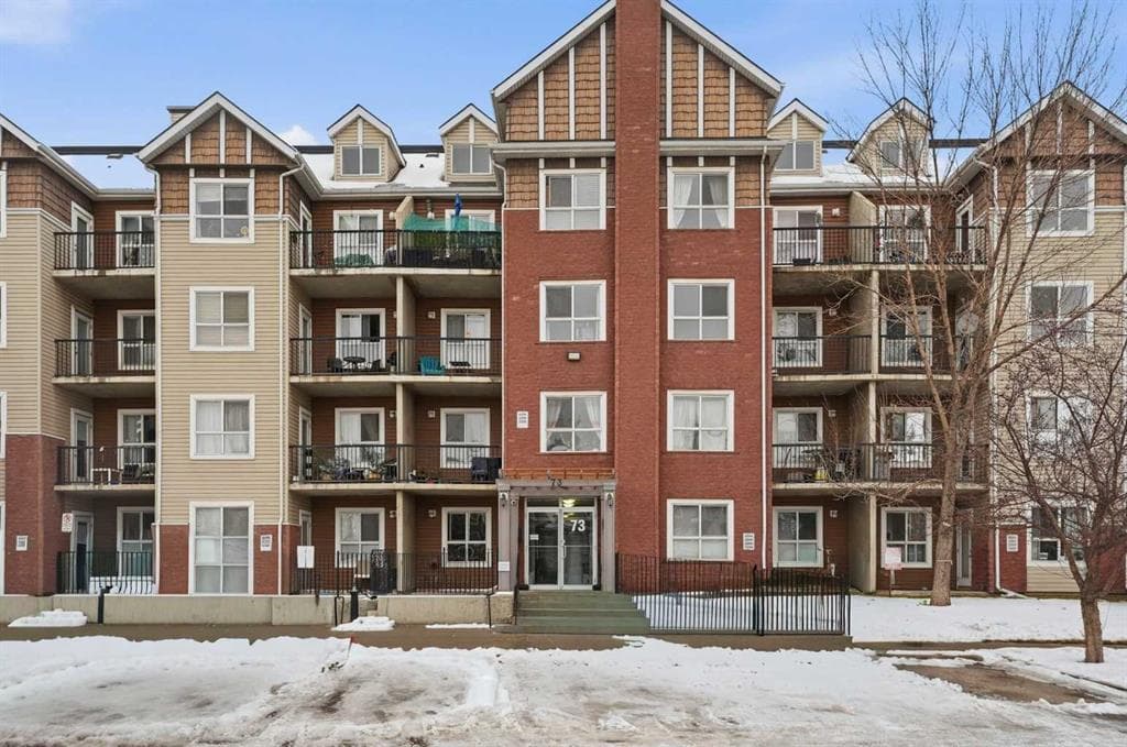 1303, 73 Erin Woods Court SE — photo 1