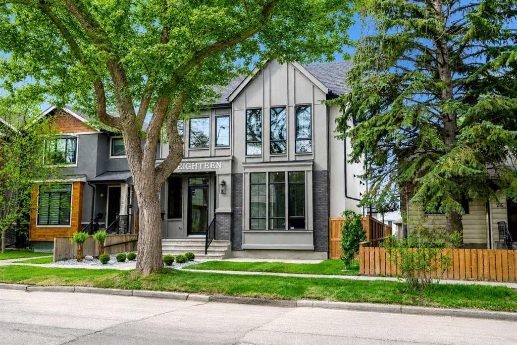 5-bed Detached for sale at 218 19 Avenue NW, Calgary