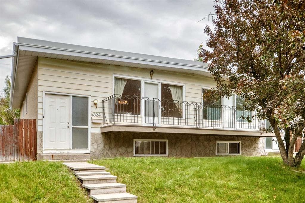6-bed Duplex for sale at 4324 Dalhousie Drive NW, Calgary