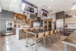 Thumbnail 39