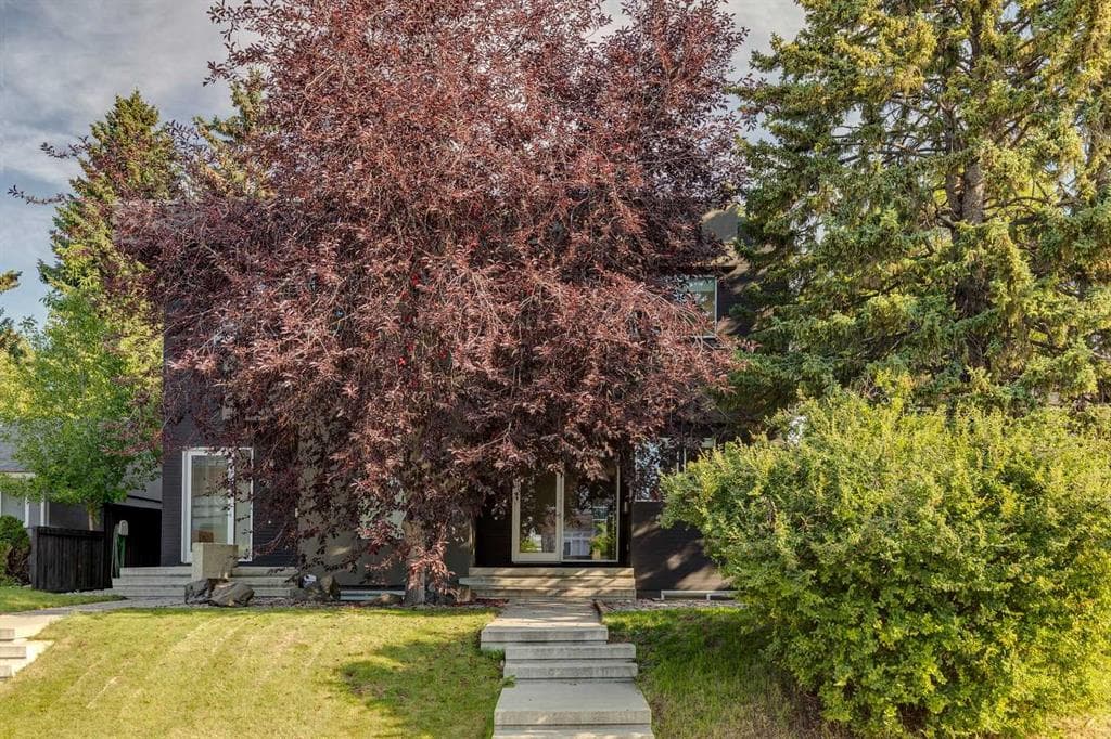 4-bed Semi-detached for sale at 2218 32 Avenue SW, Calgary