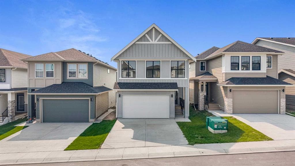 3-bed Detached for sale at 1337 South Point Parade SW, Airdrie