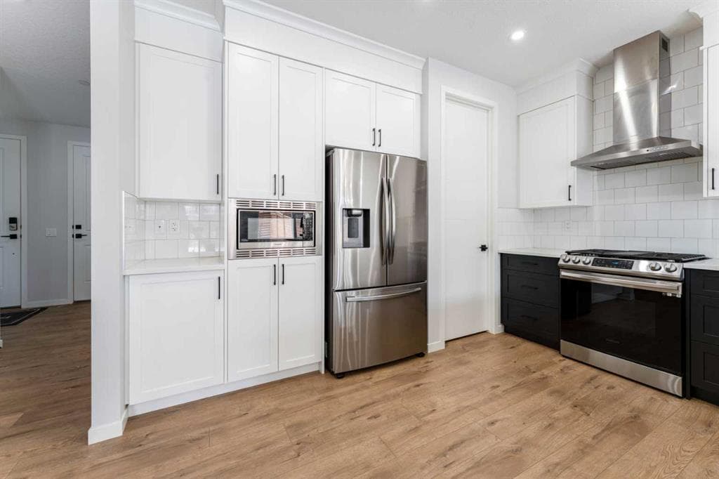 6-bed Detached for sale at 13 Calhoun Crescent NE, Calgary