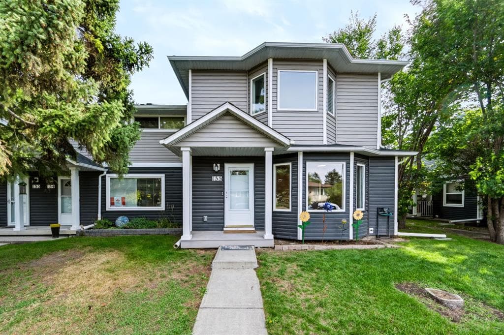 155 Regal Park NE — photo 1