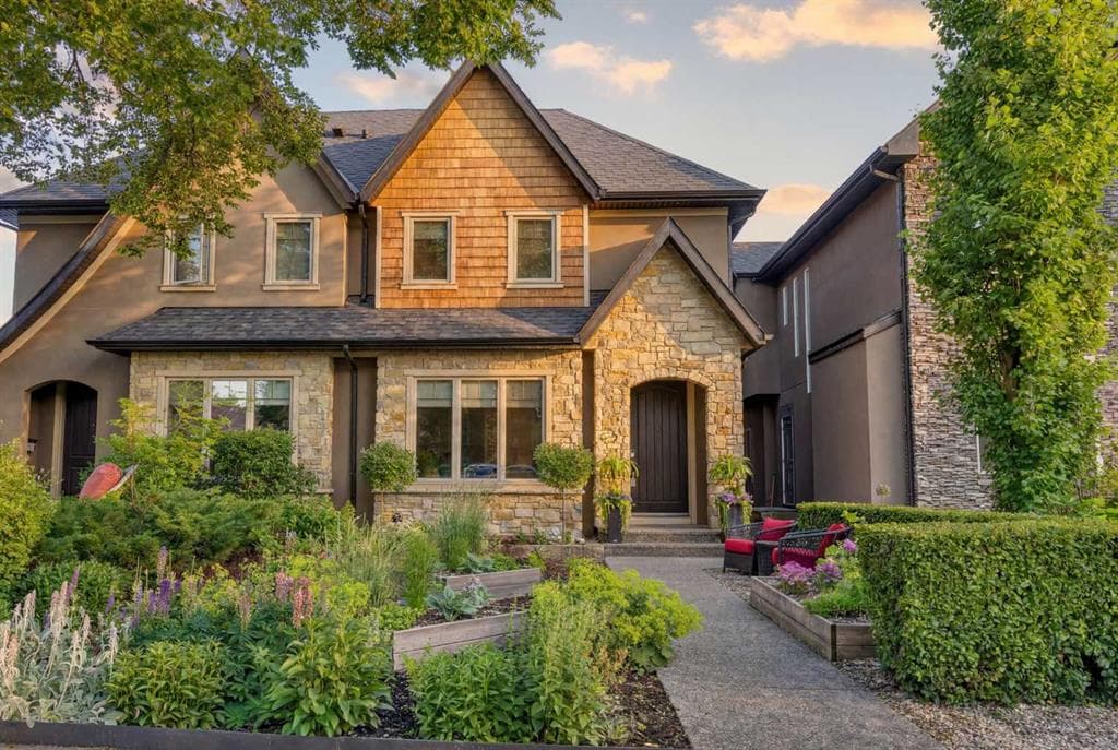 4-bed Semi-detached for sale at 1732 49 Avenue SW, Calgary