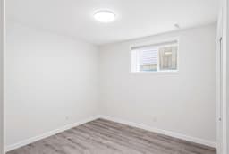 Thumbnail 36
