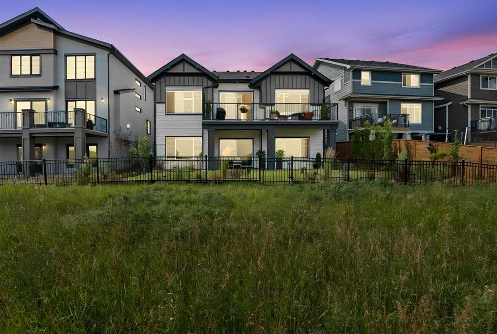 4-bed Detached for sale at 13 Sunvalley View, Cochrane