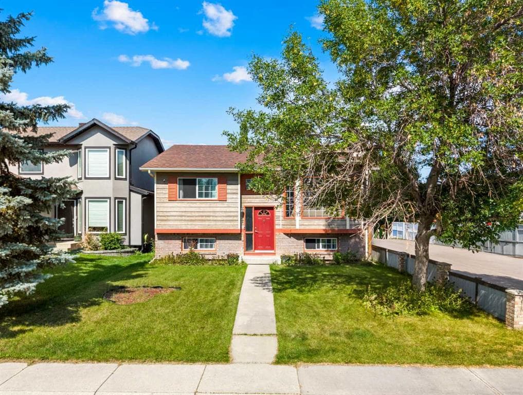 327 Shawbrooke Circle SW — photo 1