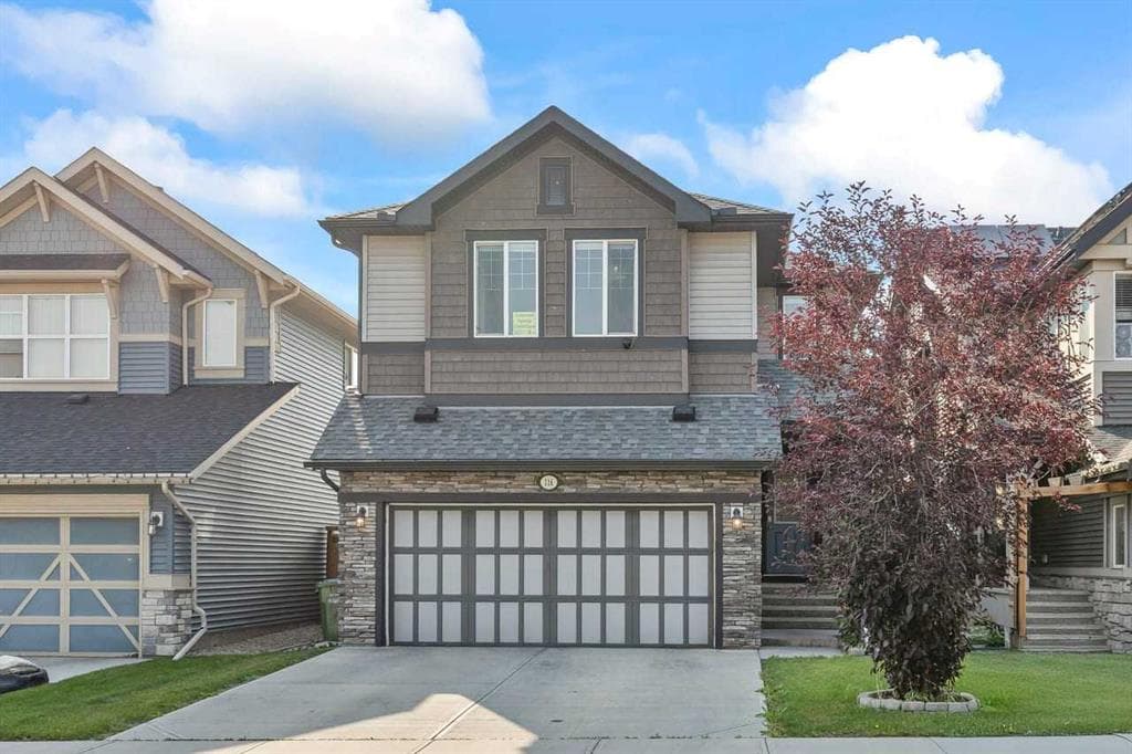 116 Kingsbury Close SE — photo 1