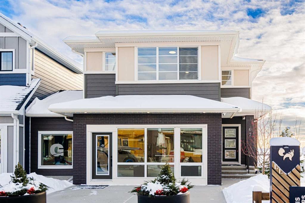 4-bed Detached for sale at 192 Buffaloberry Manor SE, Calgary