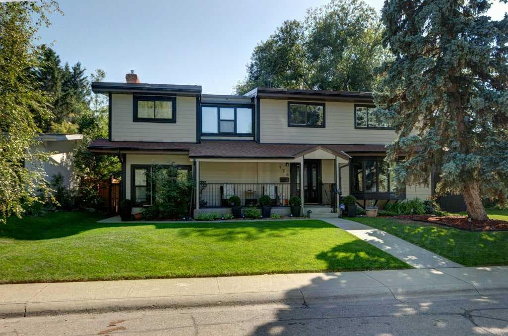 4-bed Detached for sale at 128 Chinook Drive SW, Calgary