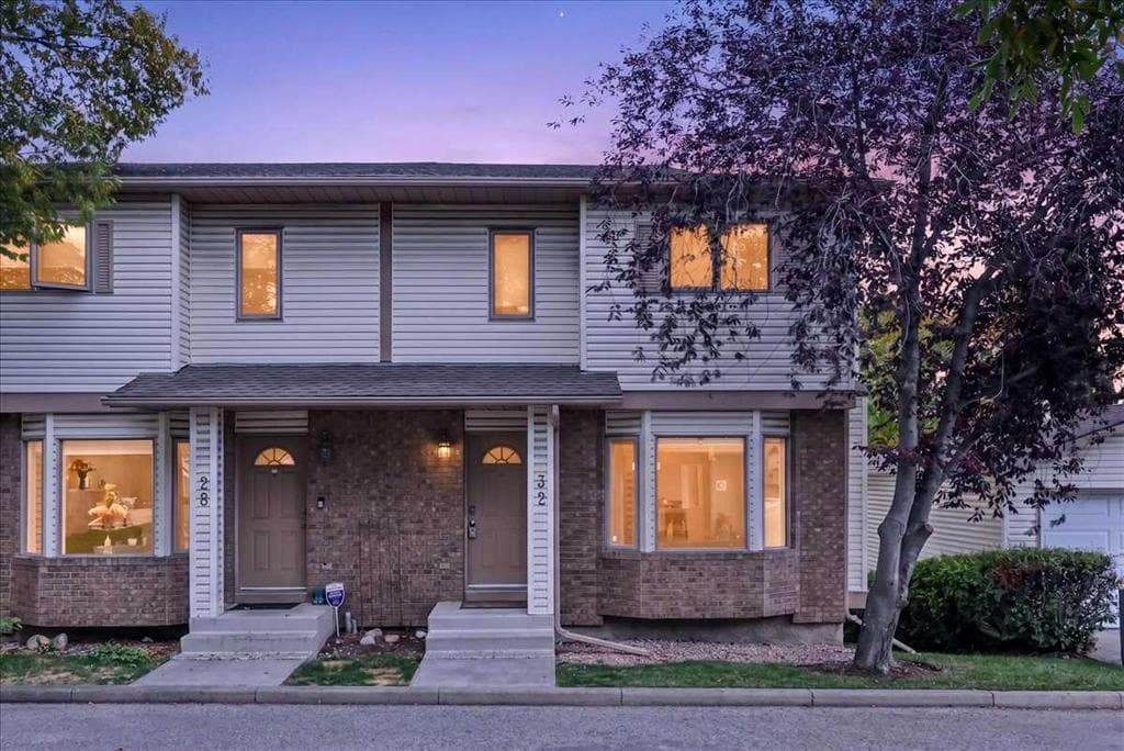 32 Patina Park SW — photo 1